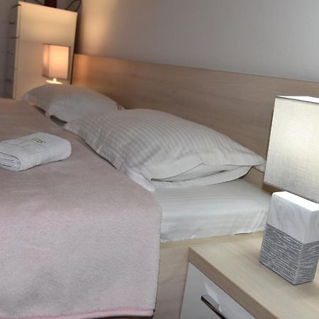 Apartment Lux Fontana Budva Exterior foto