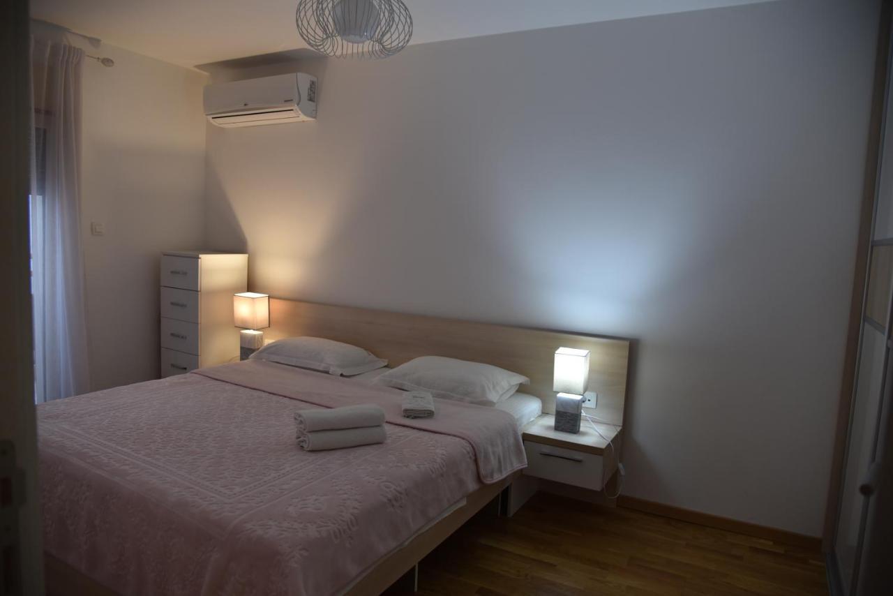 Apartment Lux Fontana Budva Exterior foto
