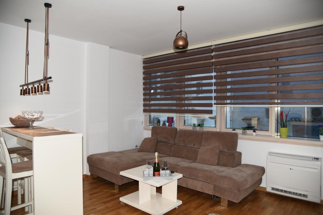 Apartment Lux Fontana Budva Exterior foto